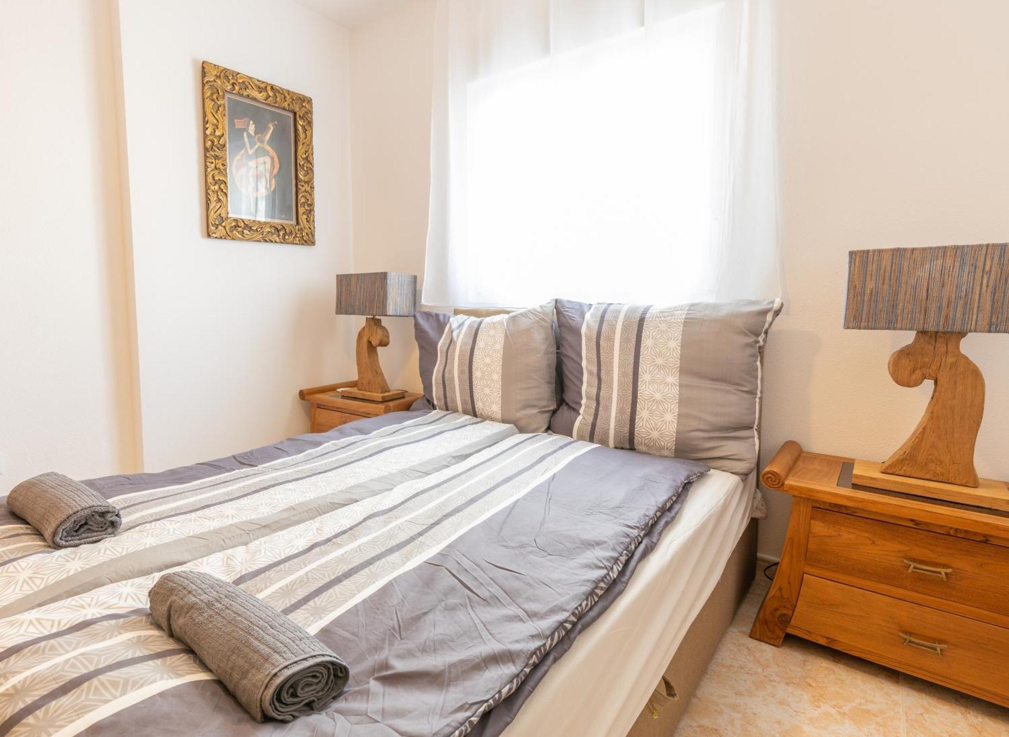 Hola Torrevieja Apartment ภายนอก รูปภาพ