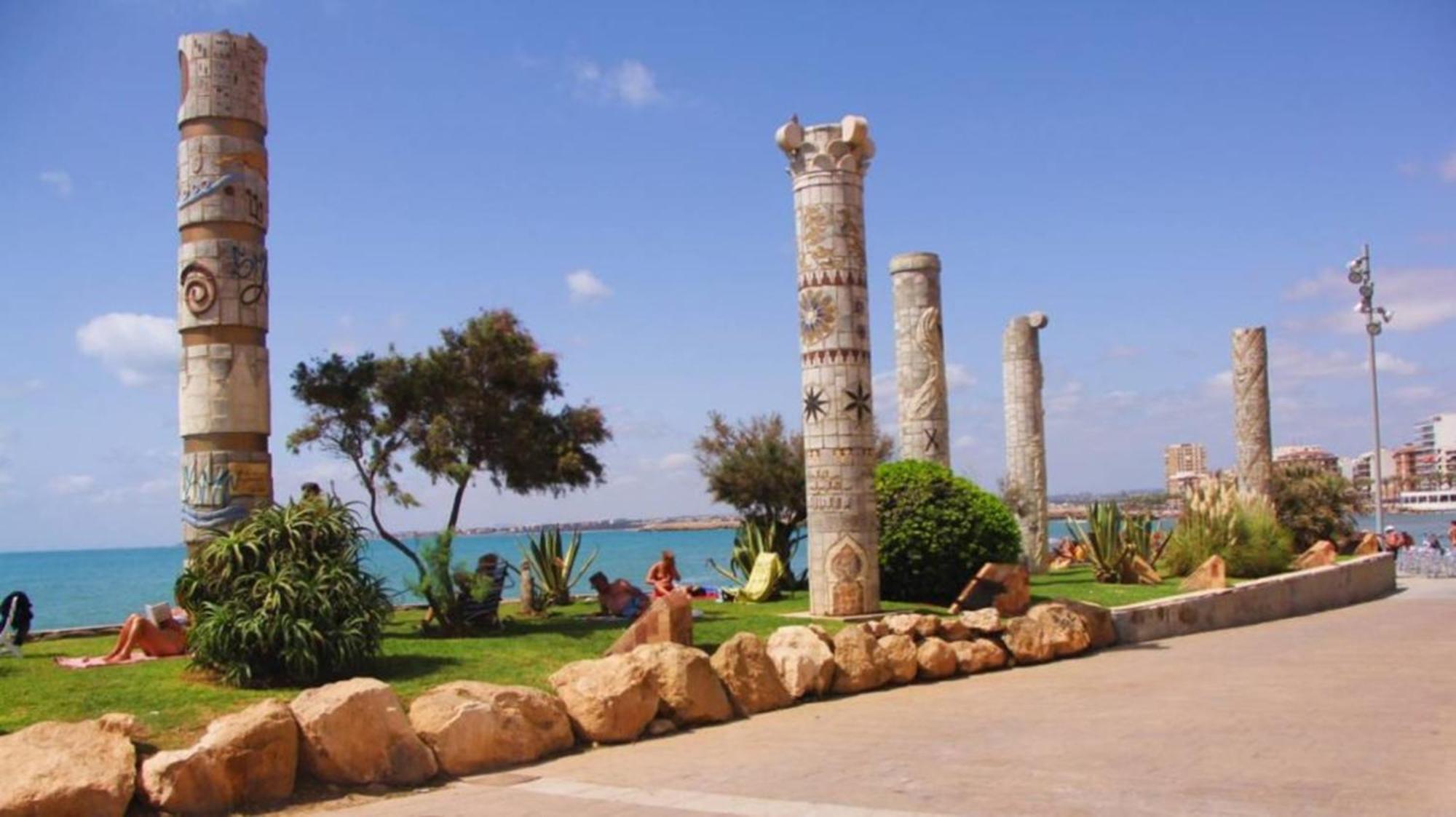 Hola Torrevieja Apartment ภายนอก รูปภาพ