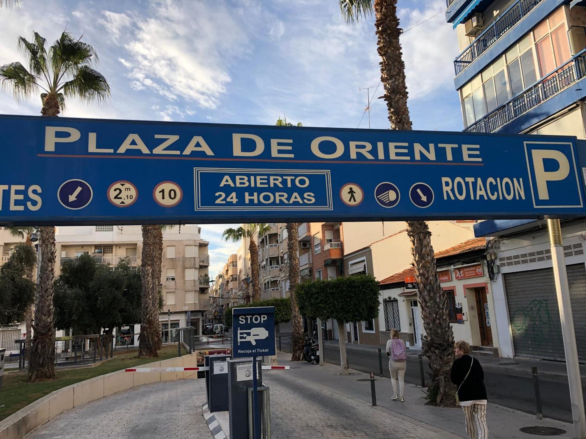 Hola Torrevieja Apartment ภายนอก รูปภาพ