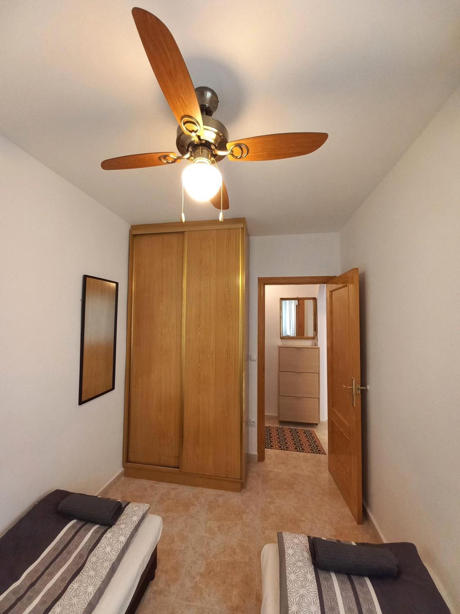 Hola Torrevieja Apartment ภายนอก รูปภาพ