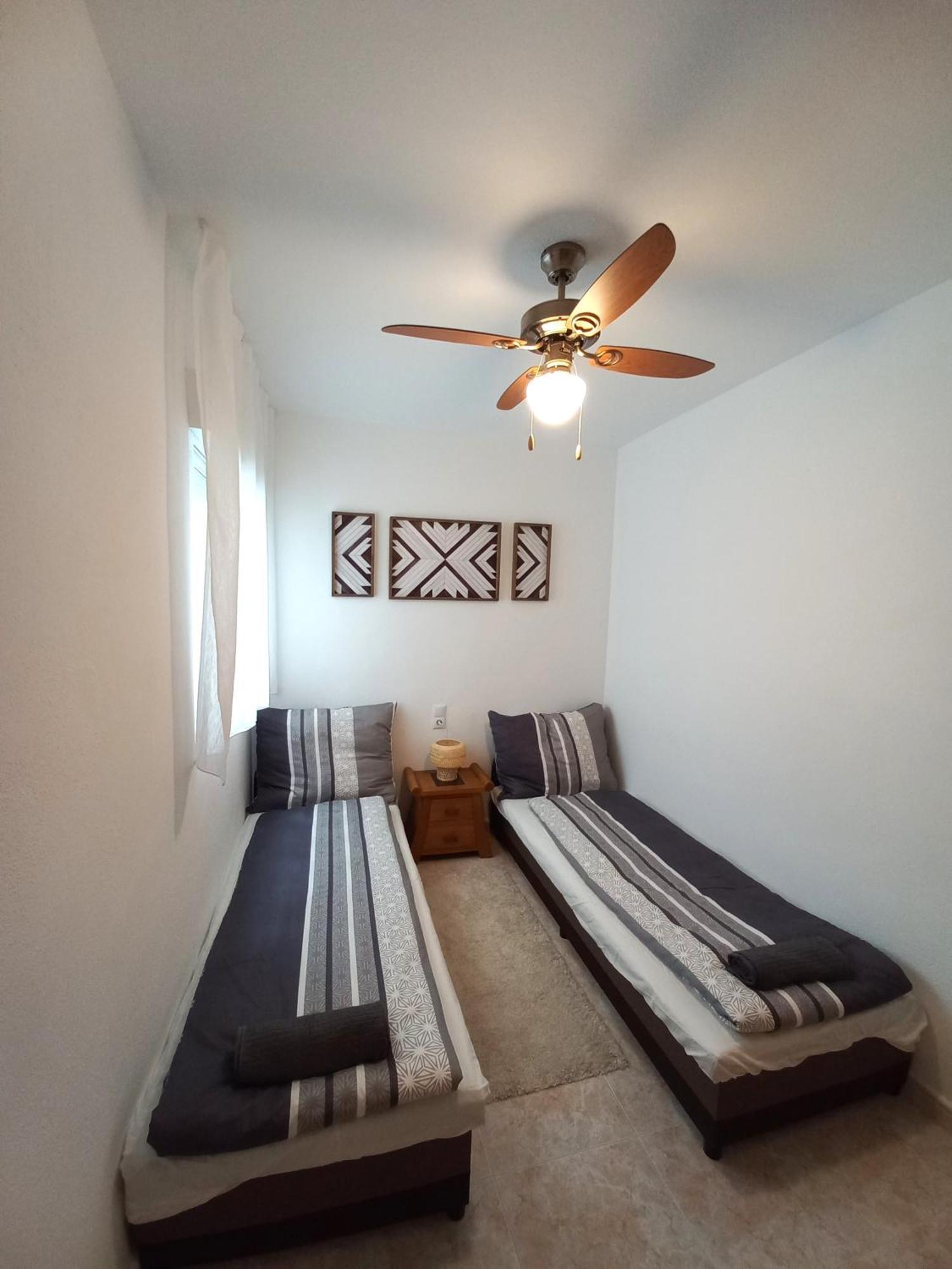 Hola Torrevieja Apartment ภายนอก รูปภาพ