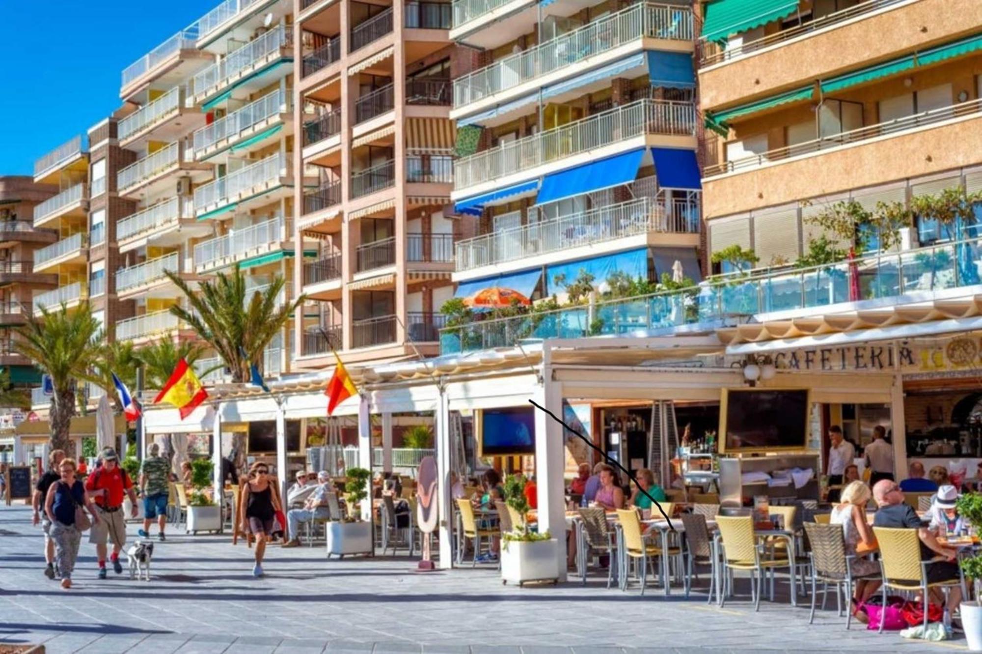 Hola Torrevieja Apartment ภายนอก รูปภาพ